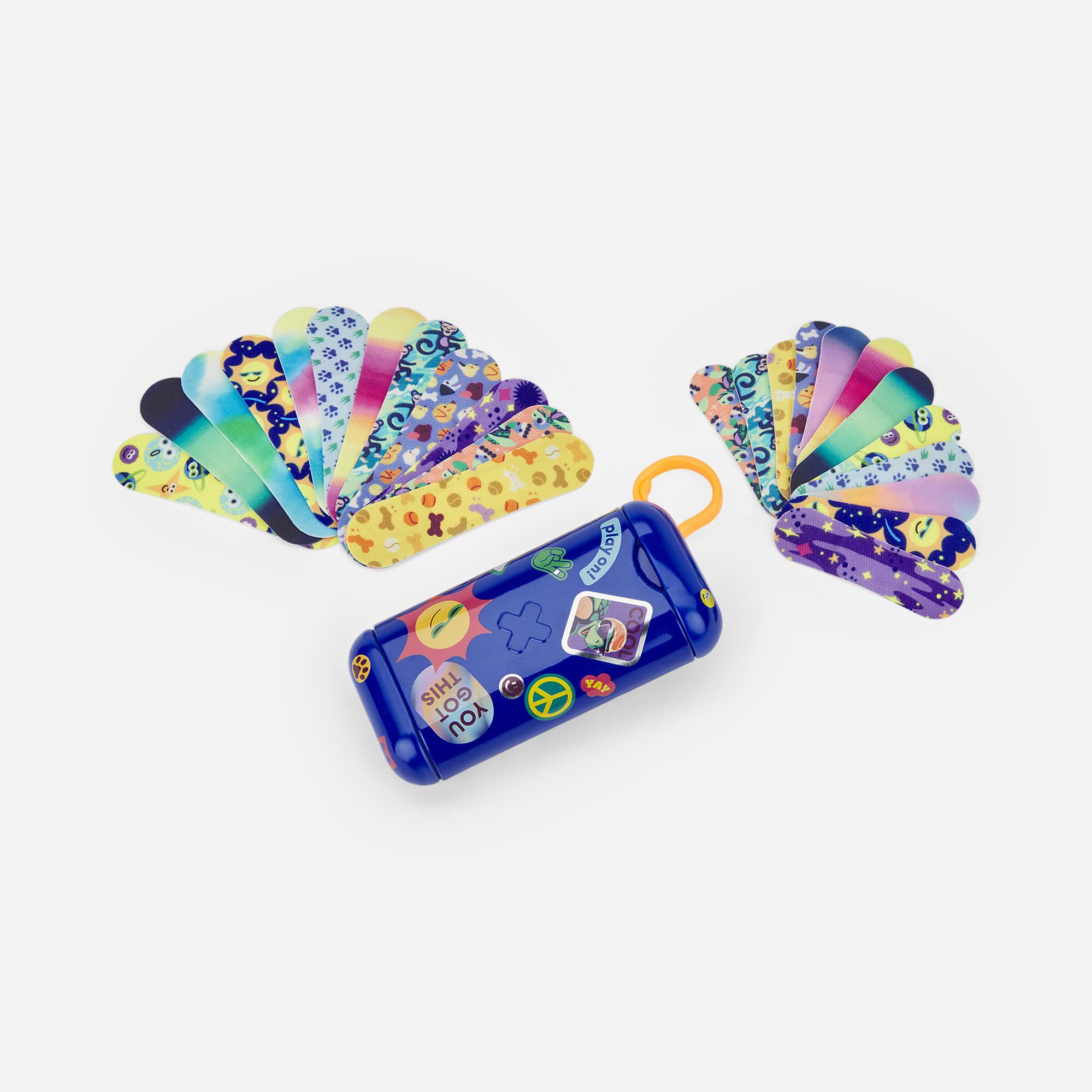 Welly Flex Fabric Bandages & Clip ‘N' Go Tin, 100 ct., , large