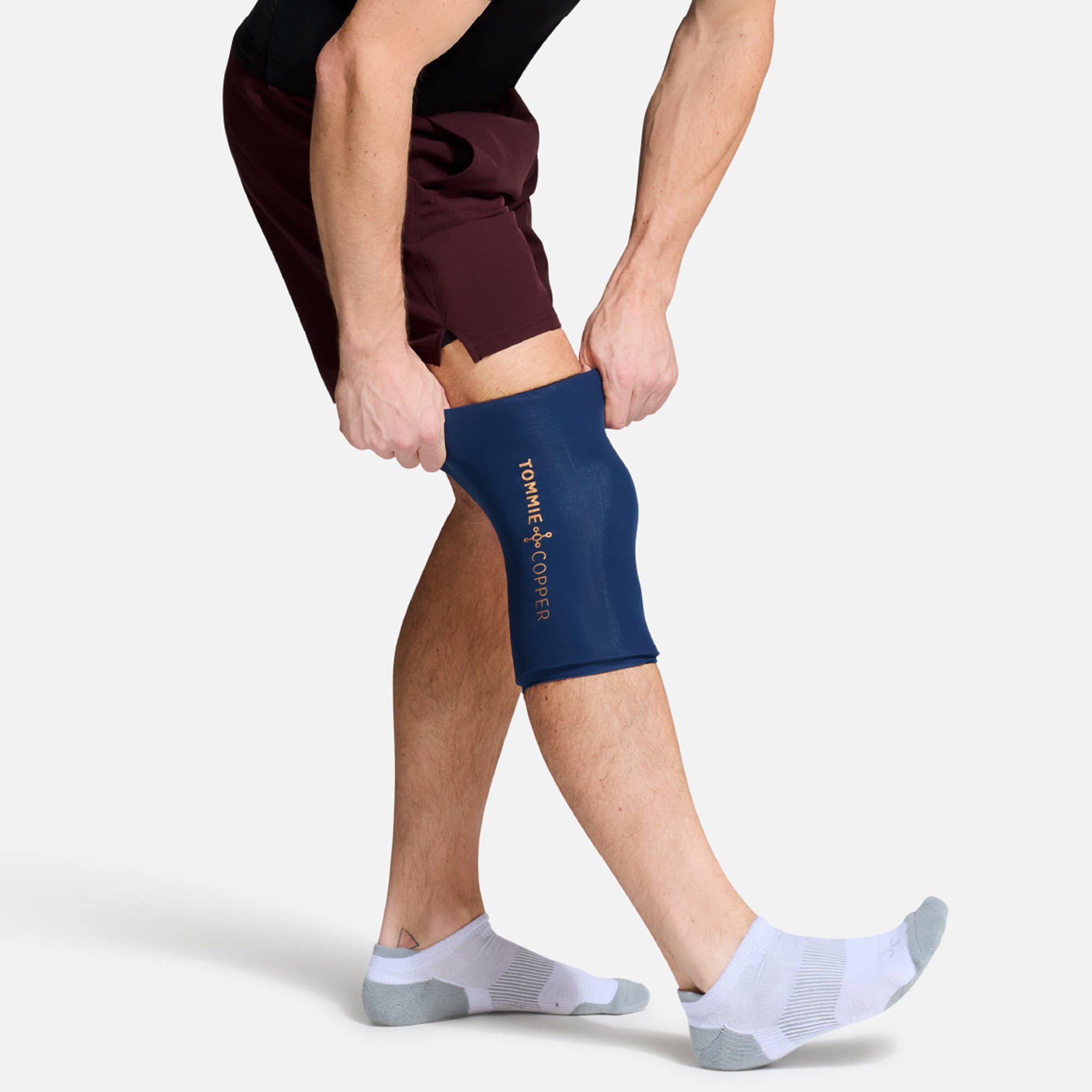 Tommie Copper BetterICE® Cold Treatment Knee Sleeve, Small, , large